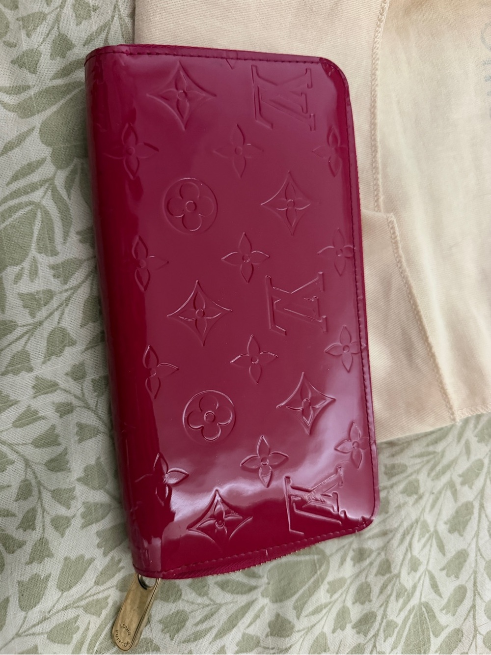 Louis Vuitton Red Wallet with Gold Hardware Zip Pull